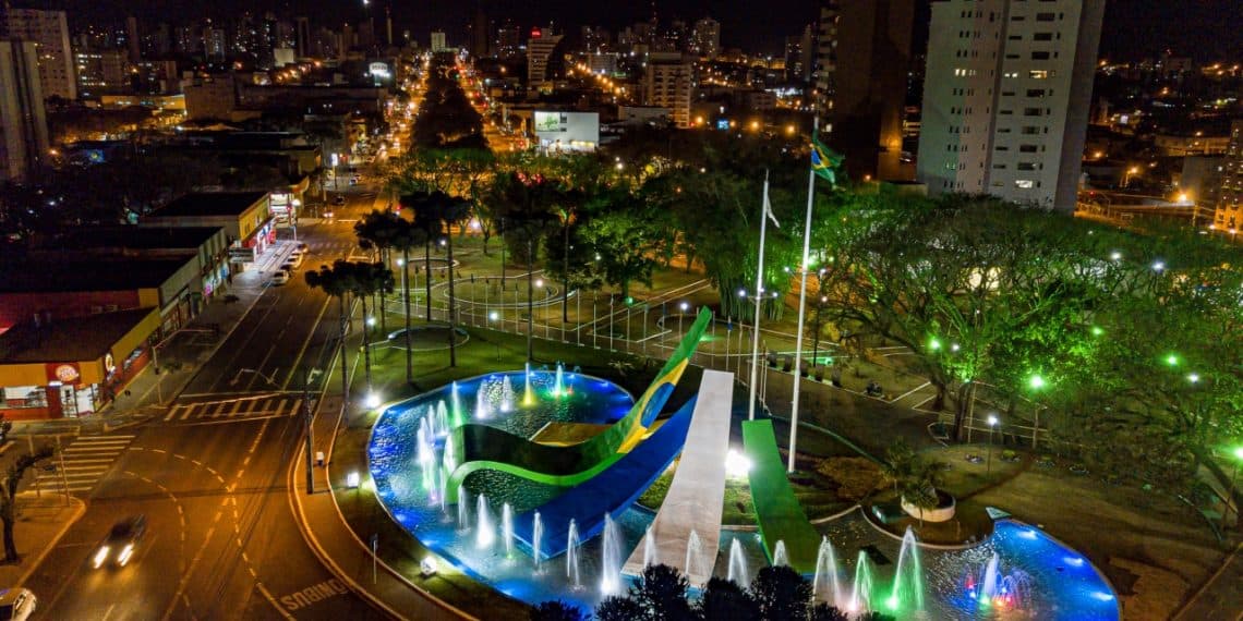 Vista urbana representando Cascavel, Paraná